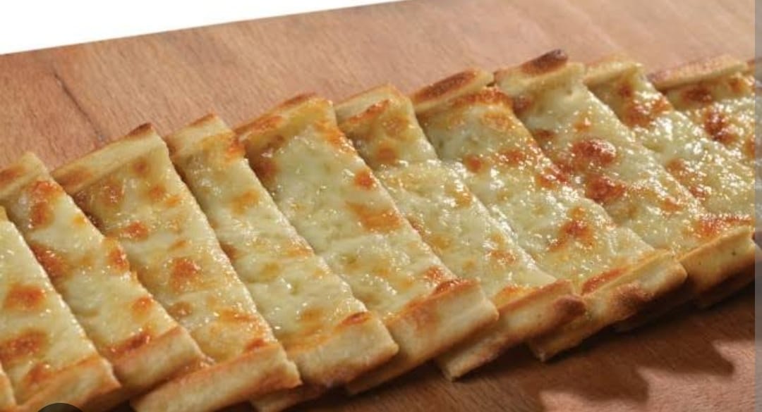 Açık Kaşarlı Pide