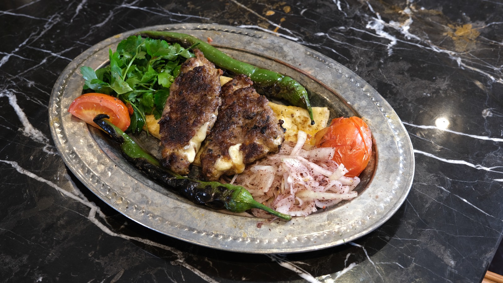 Kaşarlı Köfte Çocuk